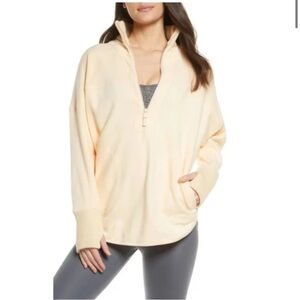 Free People Movement Mountain
Dreamin Fleece Pullover Ivory/Peach Large